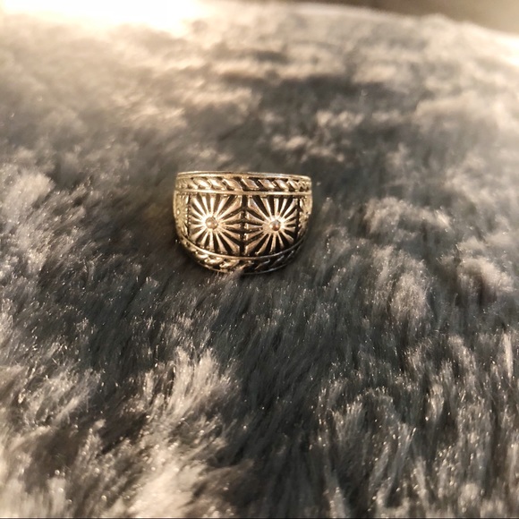 SOLD- 4 ring set bundle TOTAL STEAL!!! - Picture 3 of 5